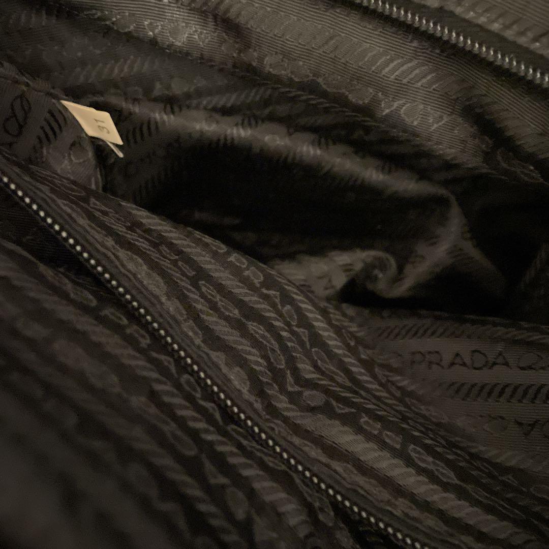 PRADA ビジネスバッグ ブラック