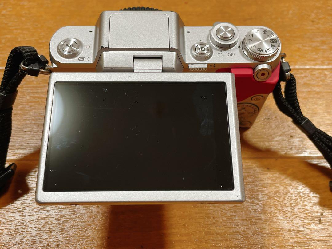DMC-GF7