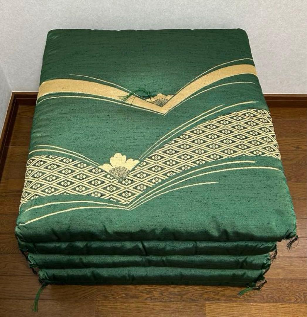 高級座布団5枚セット（夏用カバー付き）