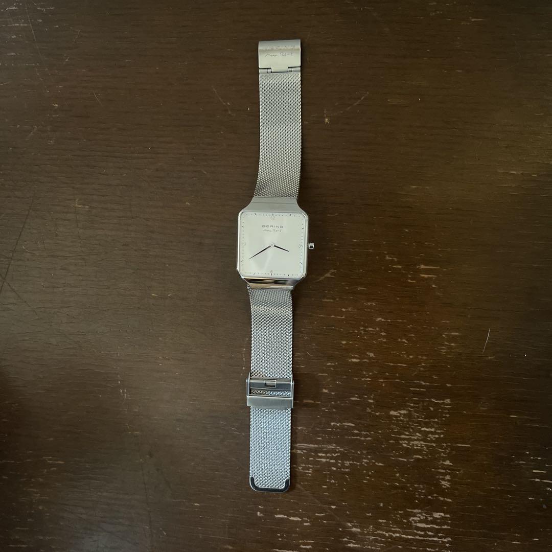BERING シルバー スクエア型 時計