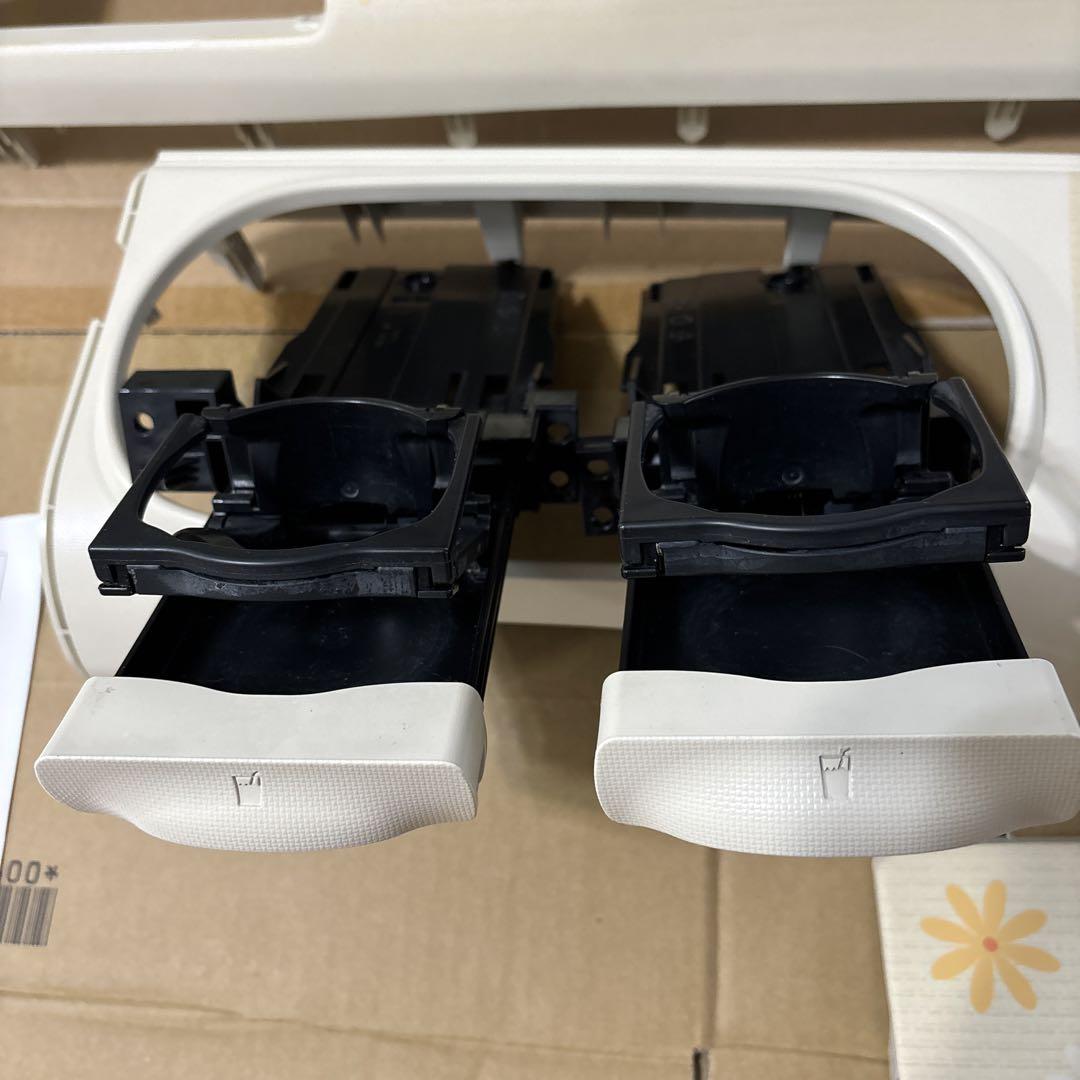 たぬきち様専用!ミラココア✴ダイハツ純正✴カラーリング たぬきち様専用!ミラココア✴ダイハツ純正✴カラーリング