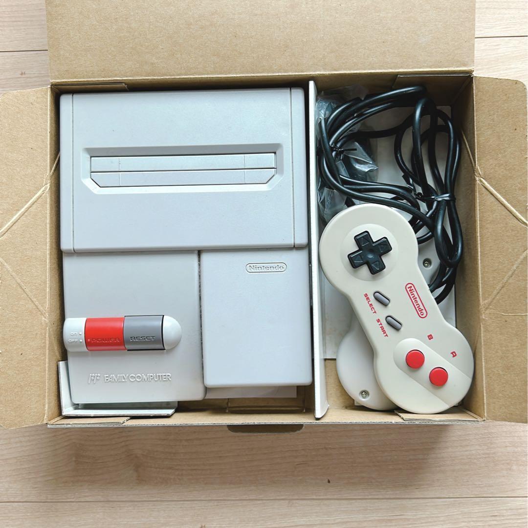 ニューファミコン Nintendo 旧世代ゲーム機本体 HVC-NFF