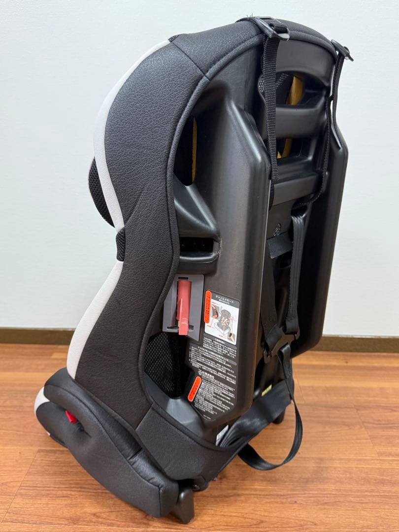 【極美品】Combi ジョイトリップ エッグショックS GG ジュニアシート