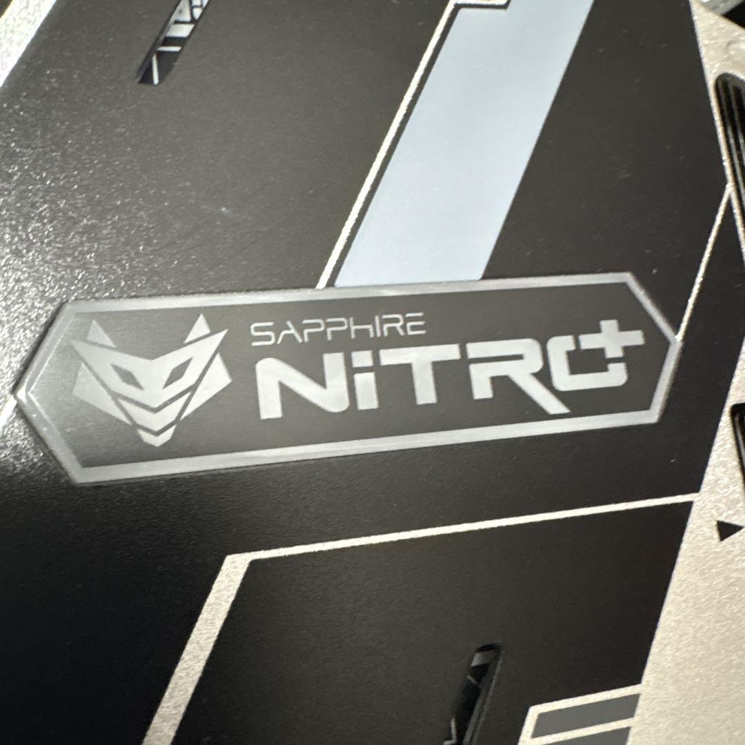 グラフィックボード・グラボ・ビデオカード sapphire nitro+ Radeon RX5700XT