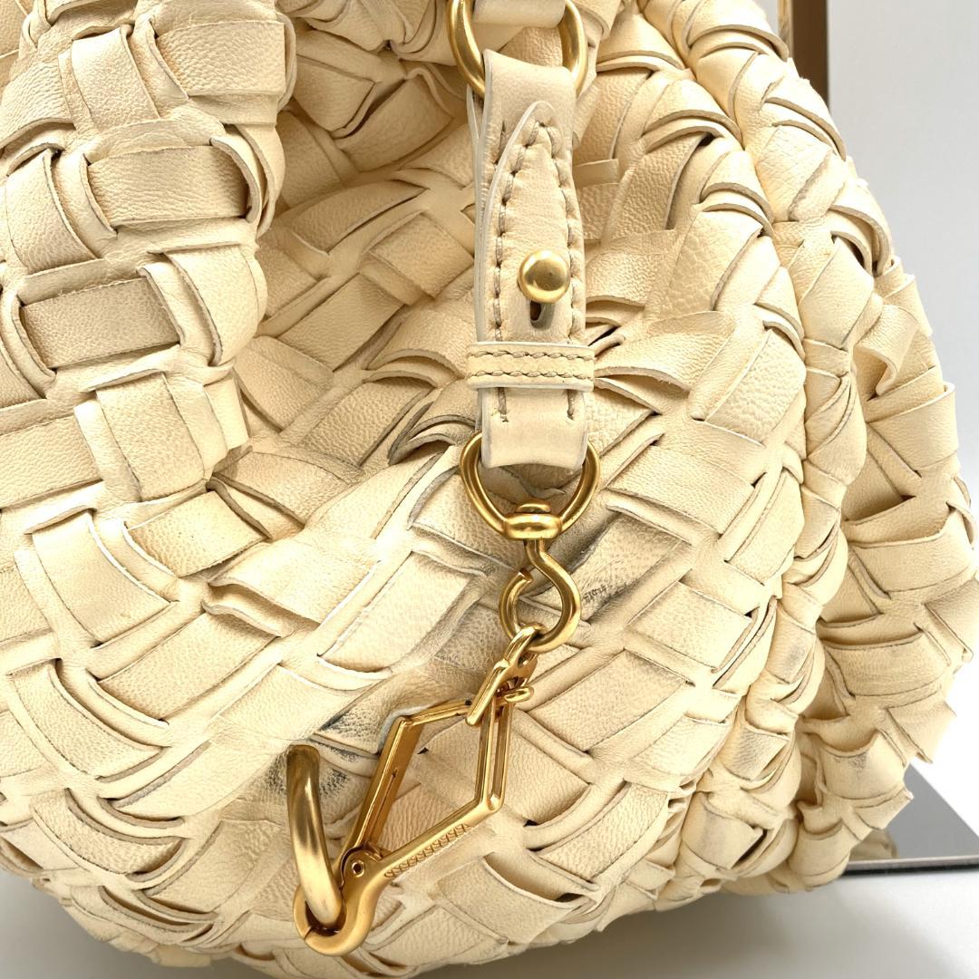 MIU MIU ミュウミュウ イントレッチオ ハンドバッグ DB4