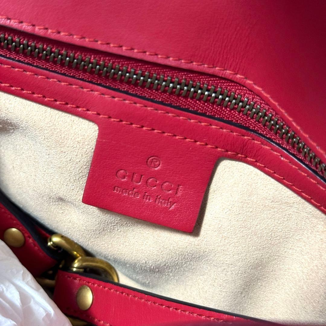 【値下げ❗極美品✨】【正规品】 GUCCIマーモント レッド ショルダーバッグ