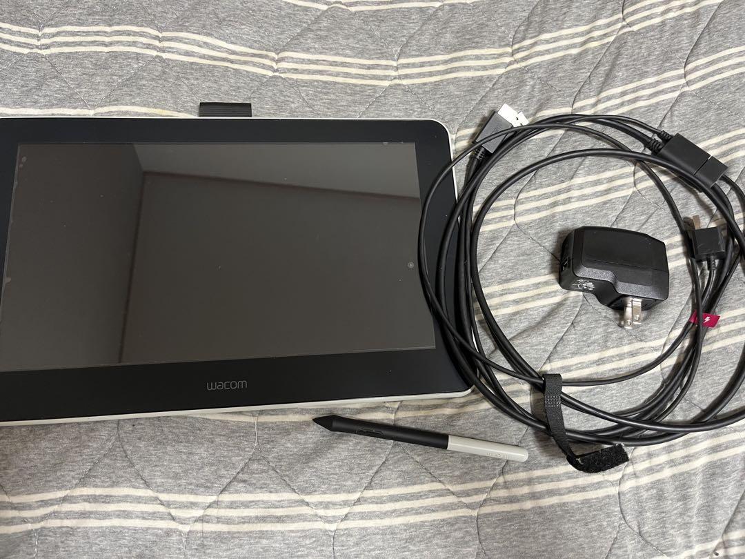 Wacom(ワコム) 13.3インチ 液タブOne 13 (gen.1)