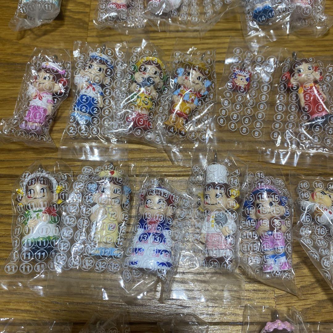 【全種コンプ】ミニミニペコちゃんキーホルダー　コンプリート　56個