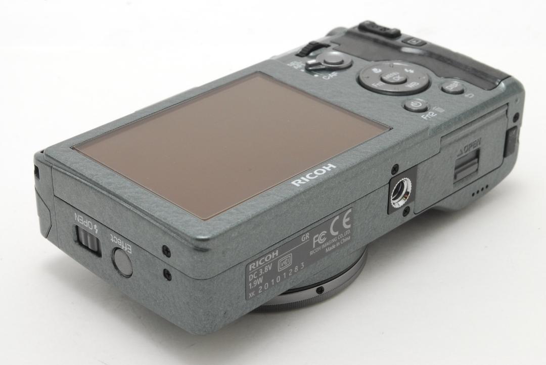 RICOH GR Limited リコー コンパクトデジタルカメラ 16.2MP