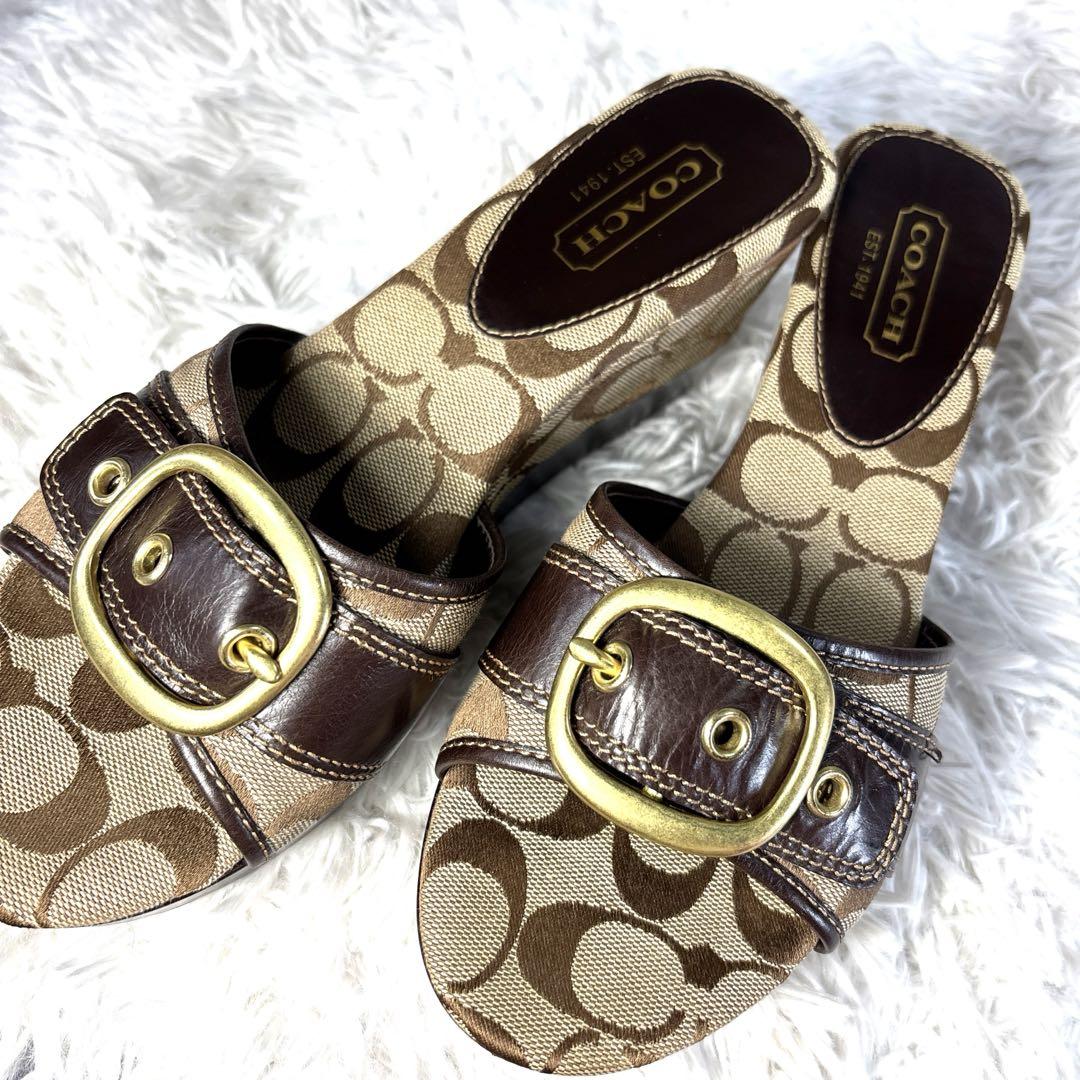 【美品】COACH ♡シグネチャー　バックル ウェッジソール　サンダル　金具