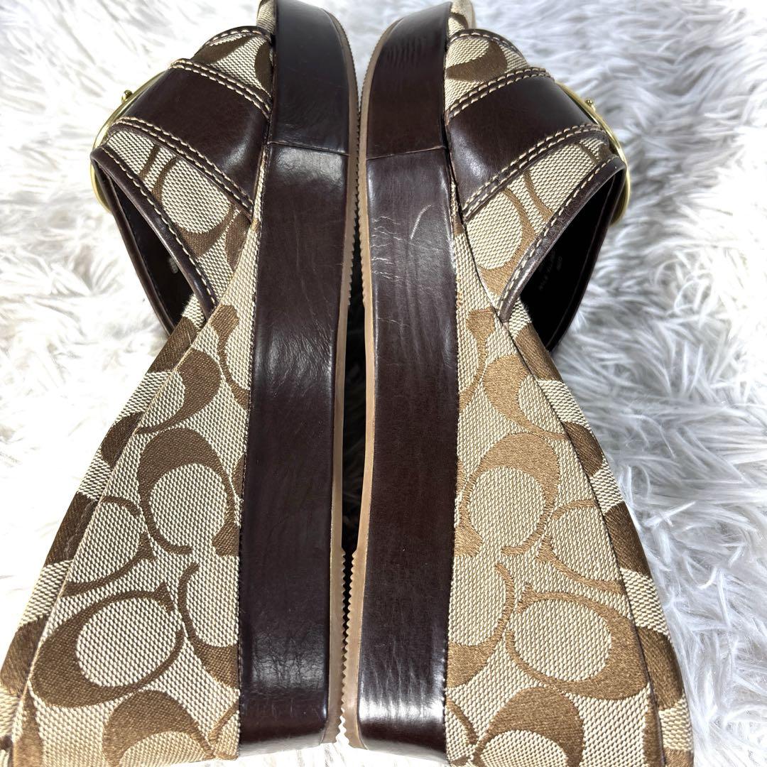 【美品】COACH ♡シグネチャー　バックル ウェッジソール　サンダル　金具