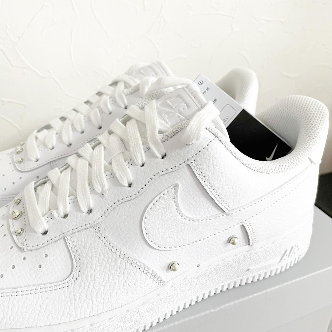 NIKE WMNS AIR FORCE 1 '07 SE 26.5 cm