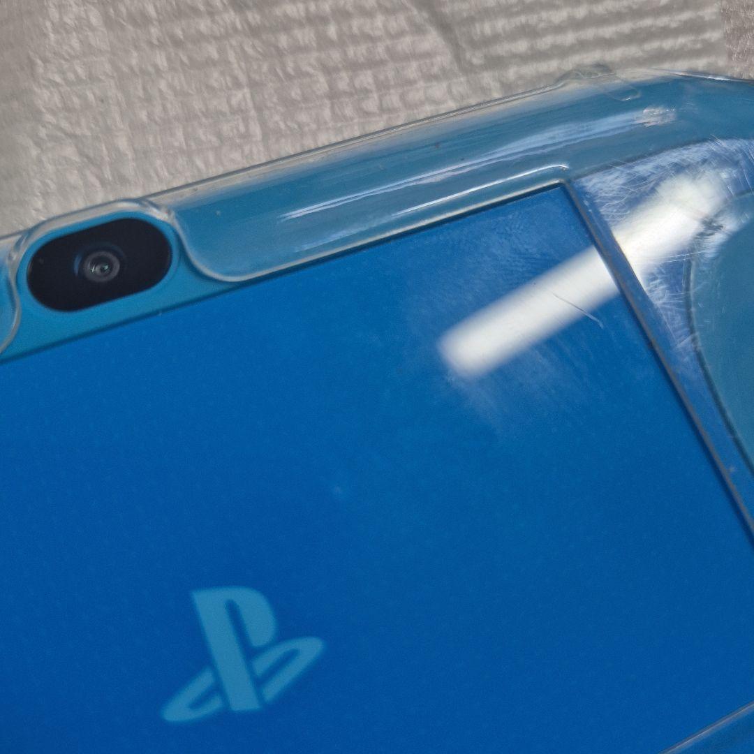 440APlayStation Vita
