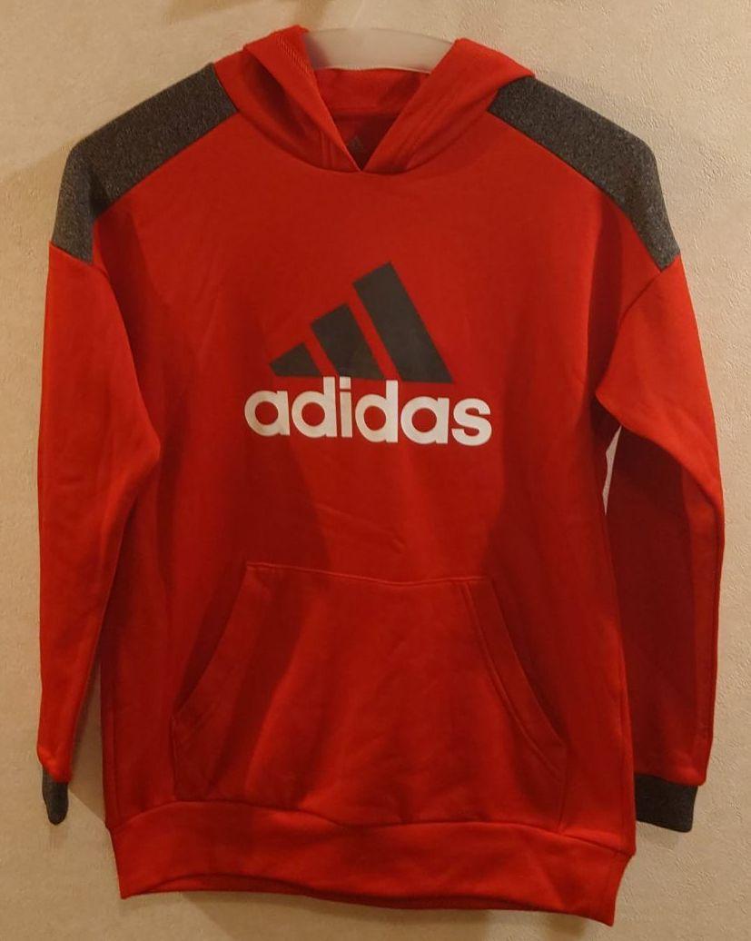 アディダス(adidas)パーカー 150センチ 小学 中学 秋冬に