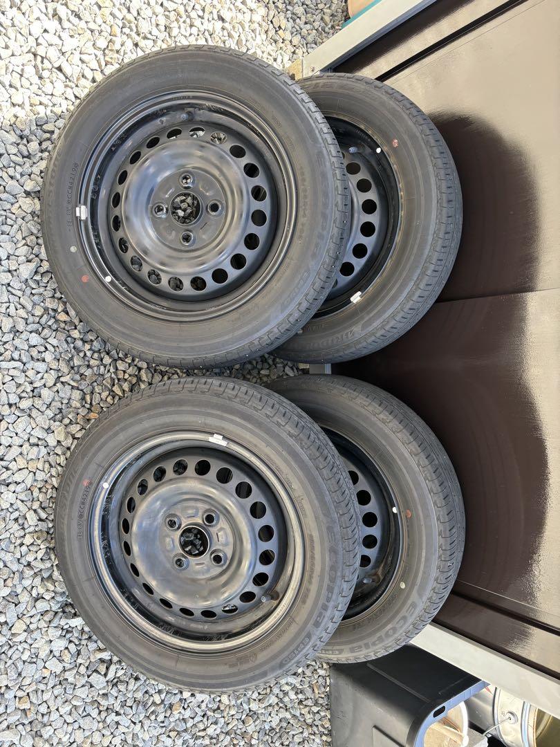 14インチ・スチールホイール4本（155/65R14）