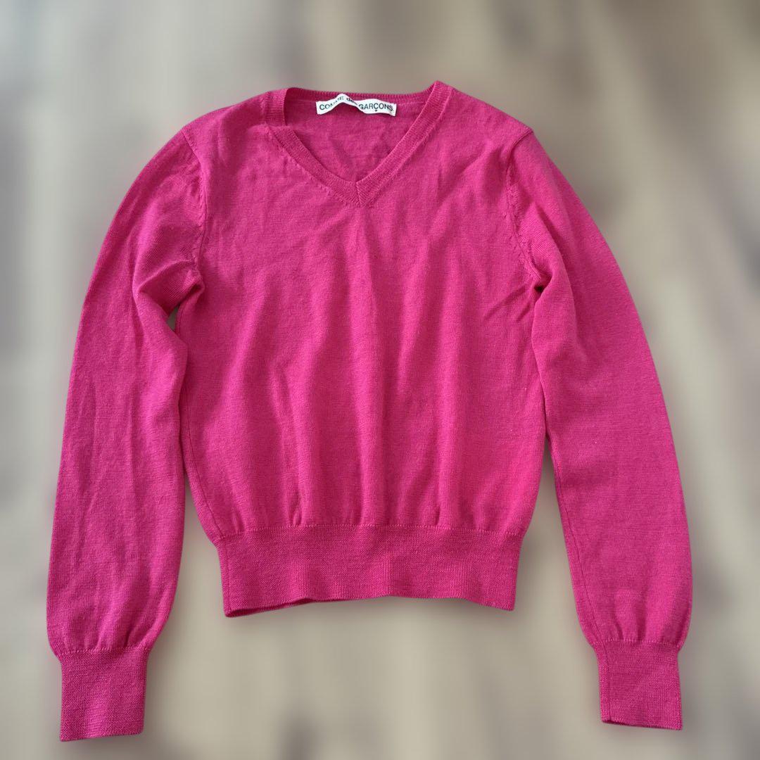 COMME des GARÇONS ピンク Vネックセーター
