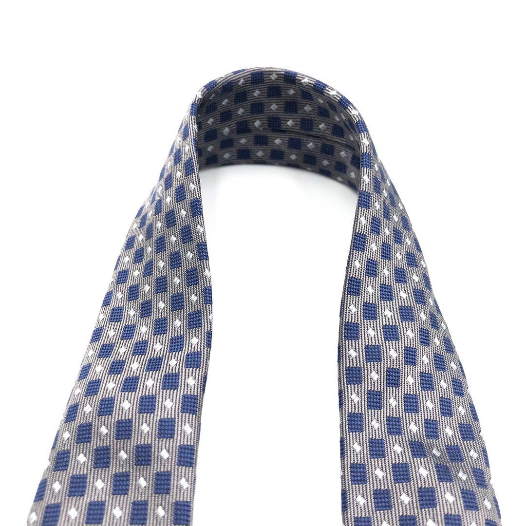 【極美品】Aquascutum ネクタイ 格子柄 ドット 光沢感 厚め シルバー