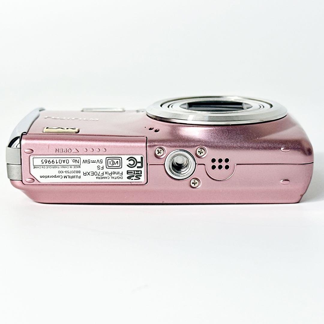 FUJIFILM FINEPIX F70EXR デジカメ ピンク フジフイルム