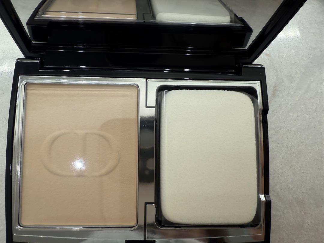 フェイスパウダー DIOR FOREVER NATURAL VELVET 2N NEUTRAL