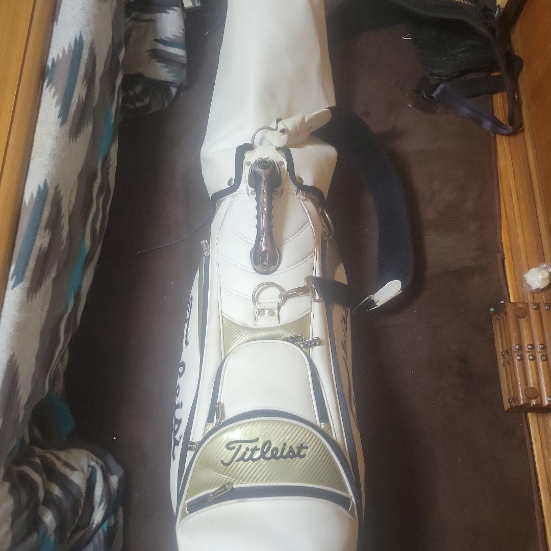 ゴルフバッグ・キャディバッグ Titleist