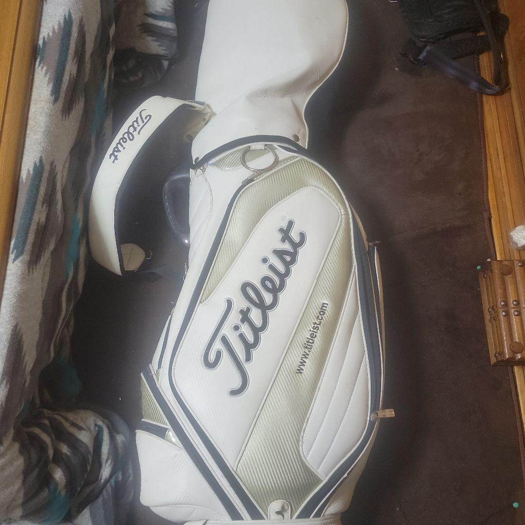 ゴルフバッグ・キャディバッグ Titleist