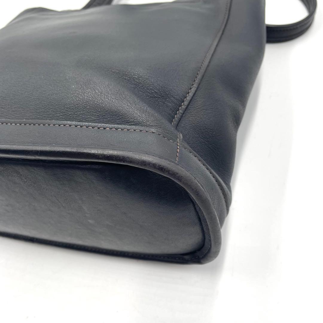 【美品】USA製　オールドコーチ　ショルダーバッグ　グラブタンレザー　ブラック