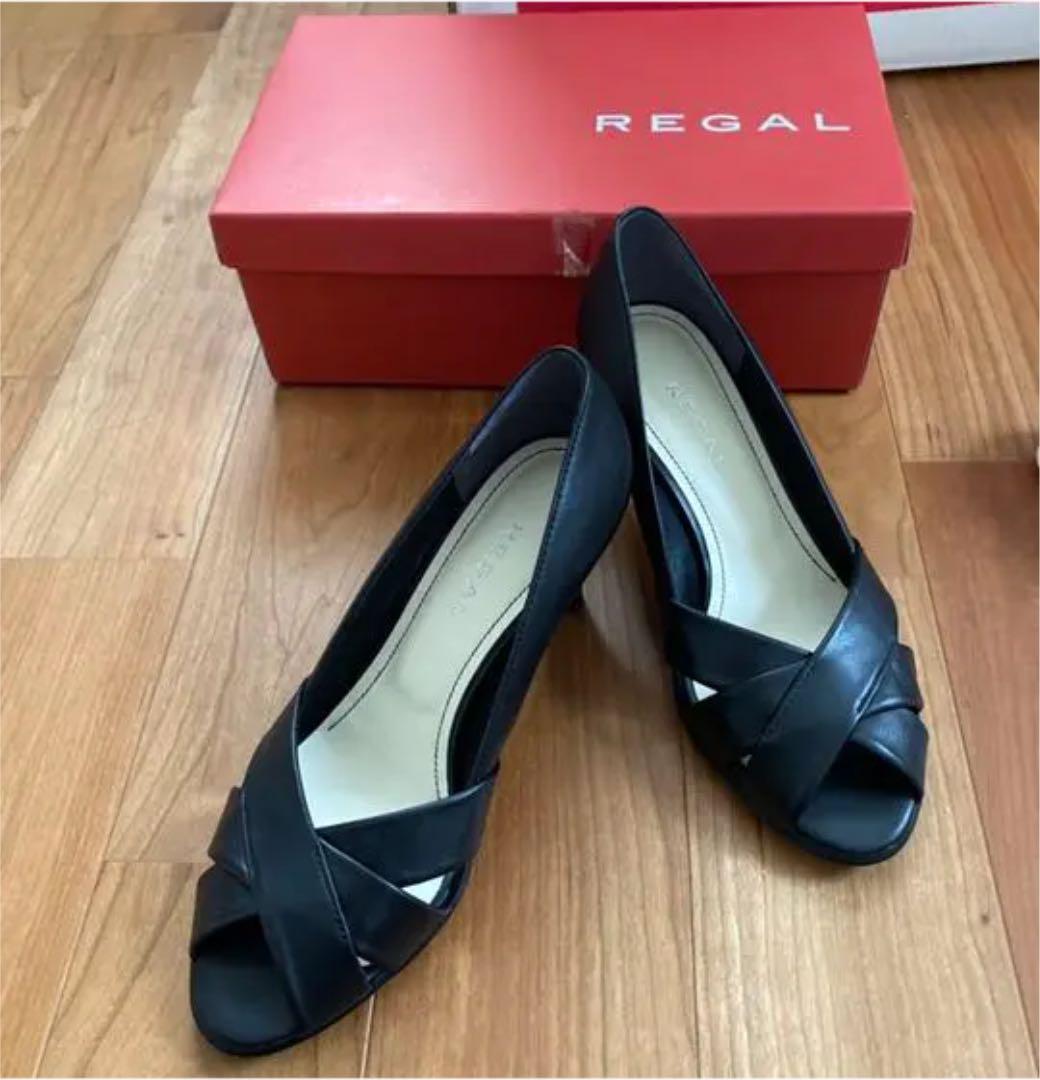 REGAL パンプス　サンダル　23.5センチ　新品未使用　箱あり
