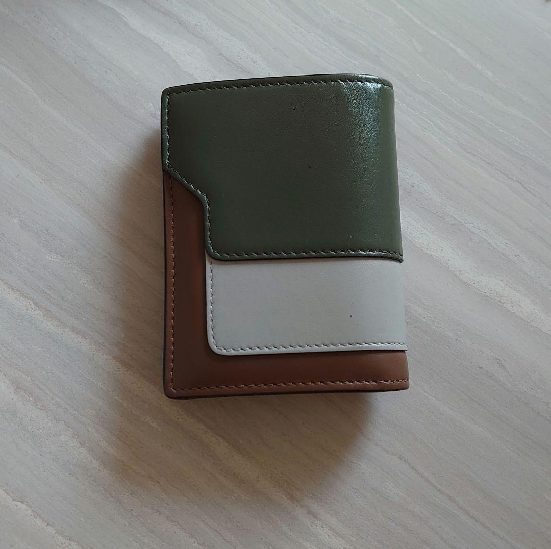 レディース 二つ折り財布