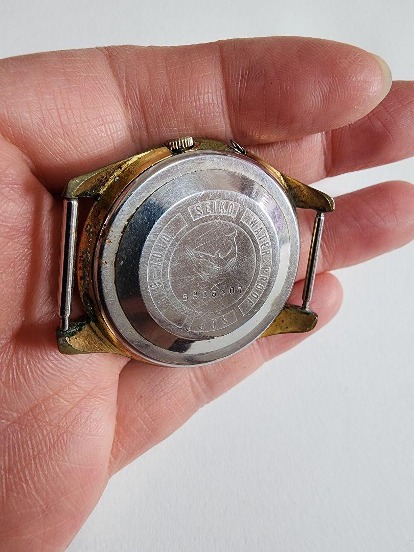ジャンク品 SEIKO 4つまとめ売り 腕時計 ジャンク品 SEIKO 4つまとめ売り 腕時計