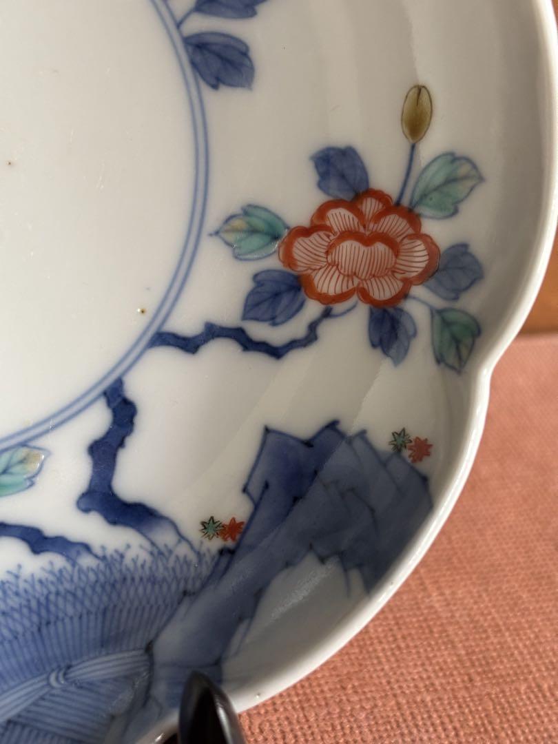 江戸中期柿右衛門作渦福銘色赤絵岩牡丹柴垣文輪花　五寸皿　無キズ
