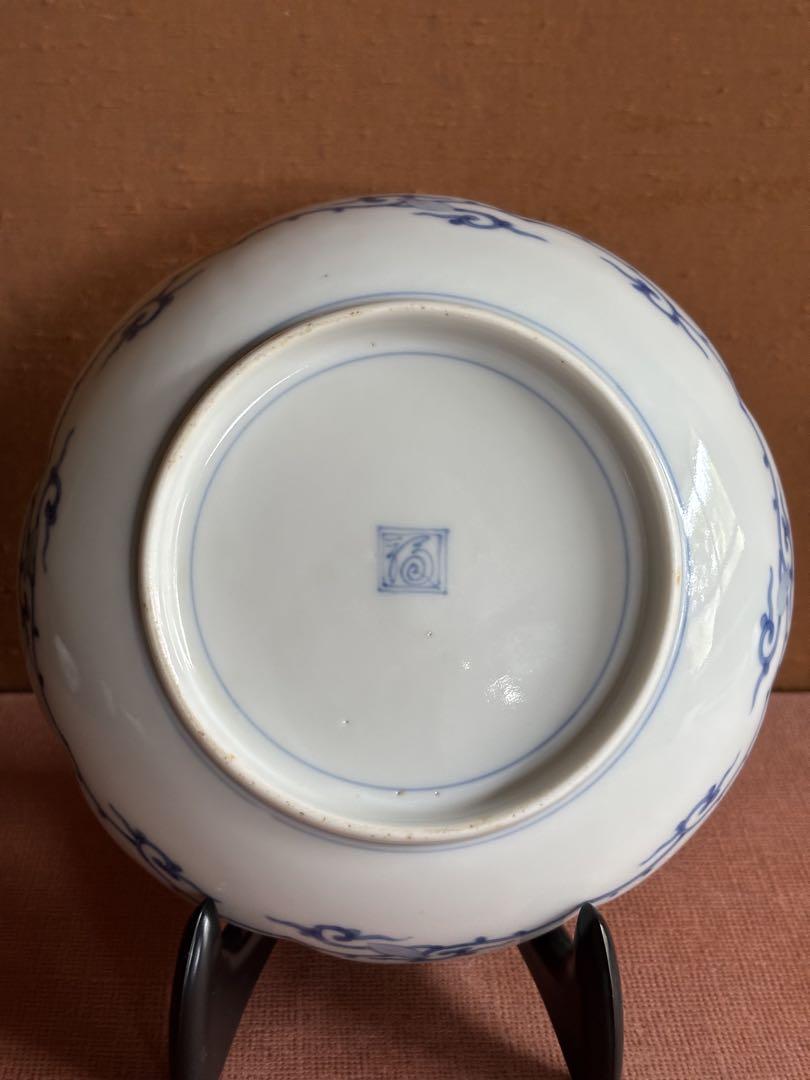 江戸中期柿右衛門作渦福銘色赤絵岩牡丹柴垣文輪花　五寸皿　無キズ