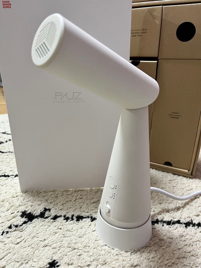 PAUZ ヘアドライヤー ホワイト　スタンディング