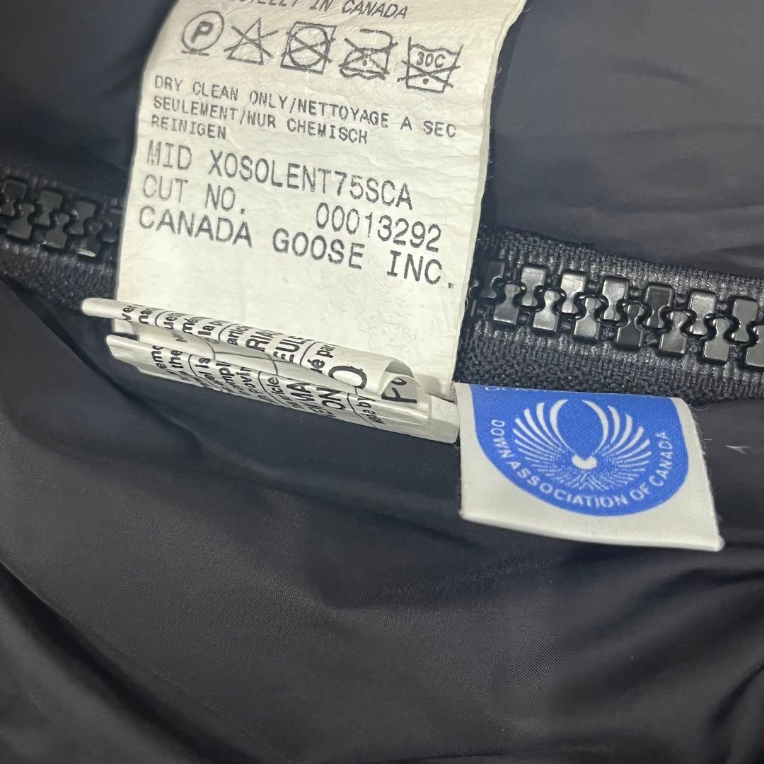 【希少/XLサイズ!!】カナダグース カムループス メンズ ダウン ネイビー 【希少/XLサイズ!!】カナダグース カムループス メンズ ダウン ネイビー