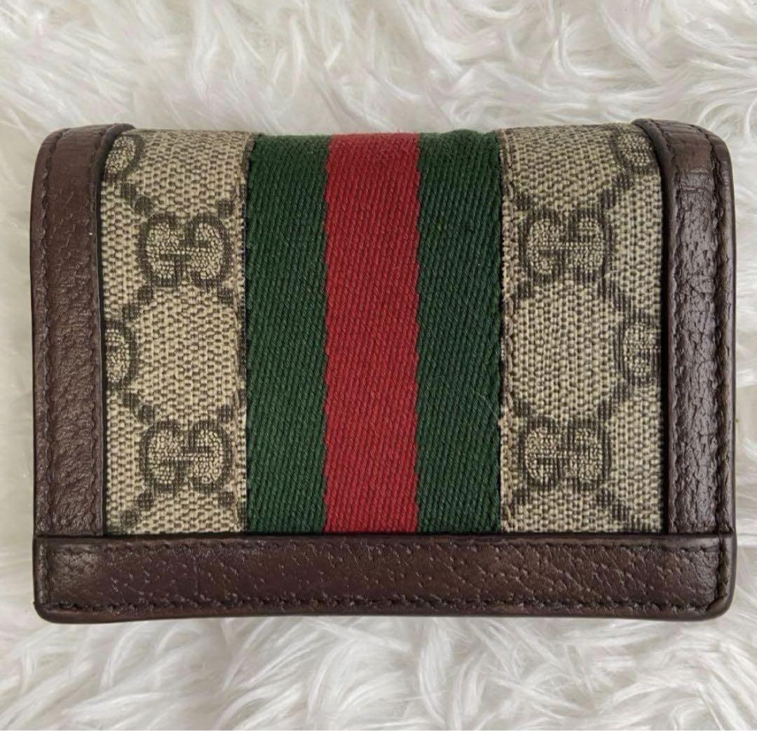 GUCCI 二つ折り財布 GGロゴ