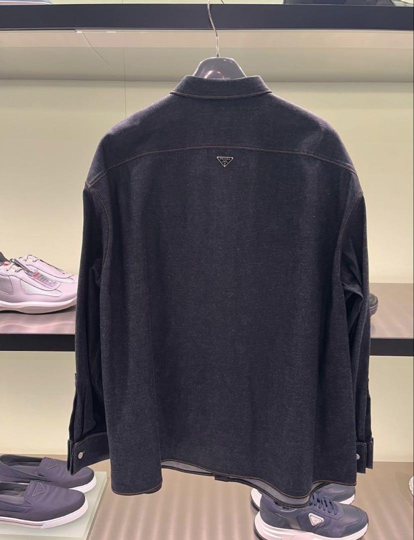 PRADA デニムシャツ 24SS sizeS あんしん鑑定 - メルカリ PRADA デニムシャツ 24SS sizeS あんしん鑑定 - メルカリ