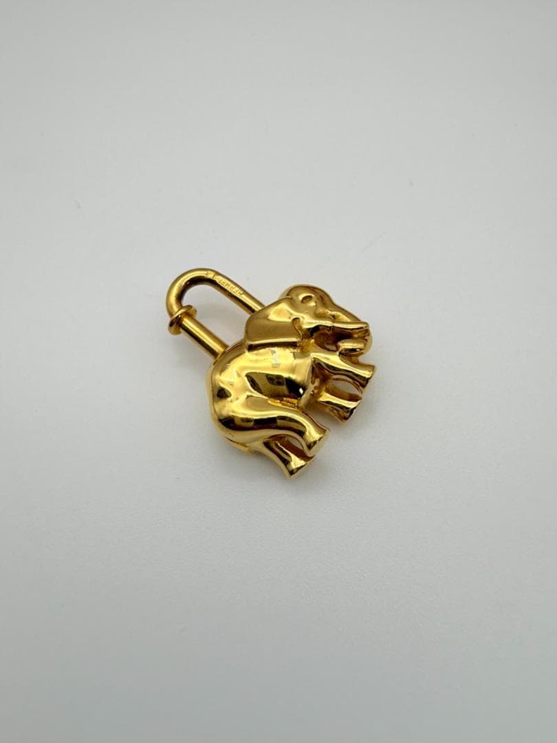 超美品 HERMES カデナ エレファント ゴールド 鍵チャーム