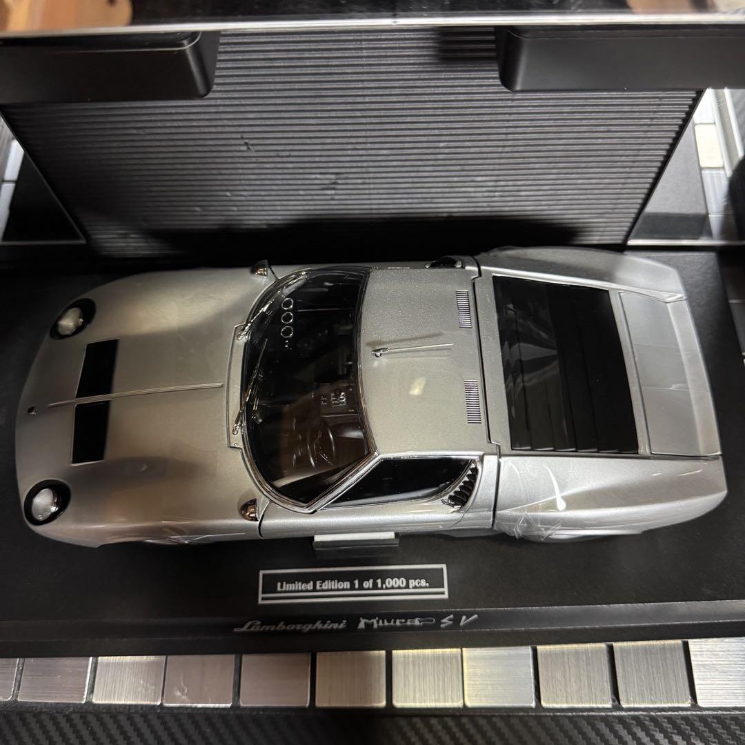絶版未展示品 京商 1/18 ランボルギーニ ミウラ P400 SV シルバー