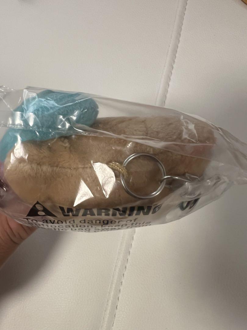 ハワイ限定　日焼け キティちゃん　キーチェーン　カハラホテル ロゴ入り