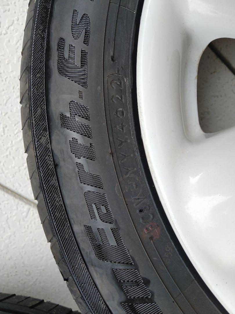 スズキラパン 純正14インチ タイヤ付き ホワイト