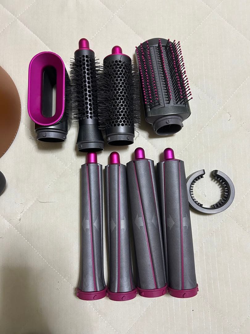 ダイソン Airwrap Complete ヘアスタイラー HS01 COMP…