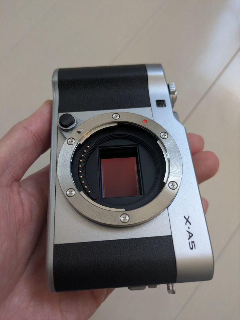 FUJIFILM X-A5レンズキット 箱付き 完動品