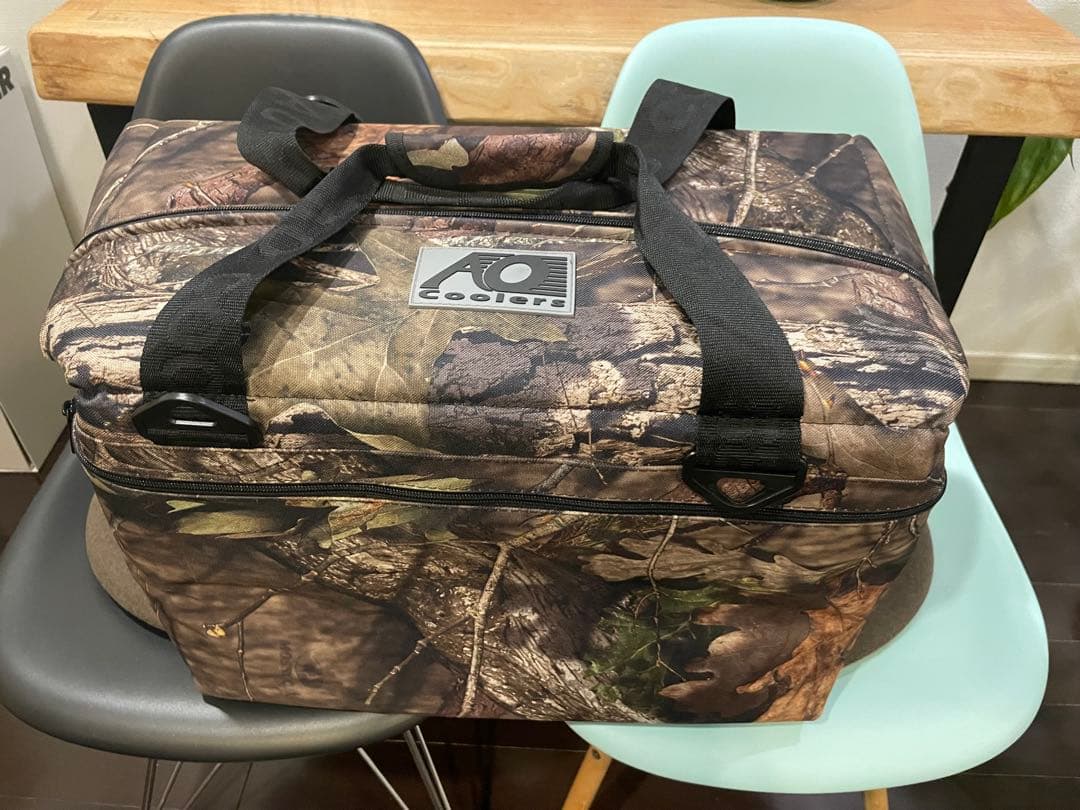 AO Coolersキャンバス ソフトクーラー 48パック