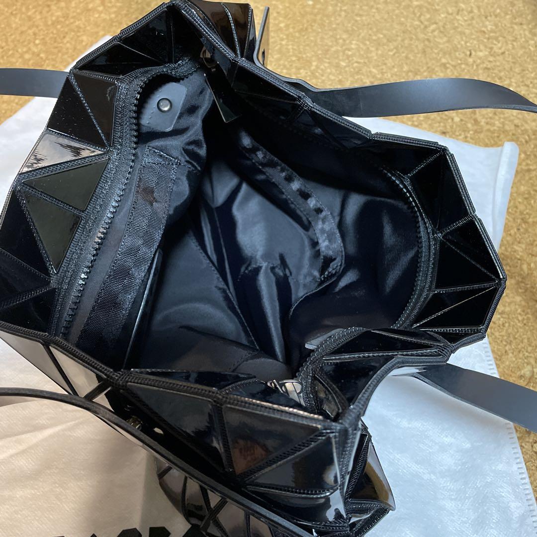BAOBAO ISSEY MIYAKEブラック ハンドバッグ未使用 Bao Bao Issey Miyake Beyond ハンドバッグ | ブラック