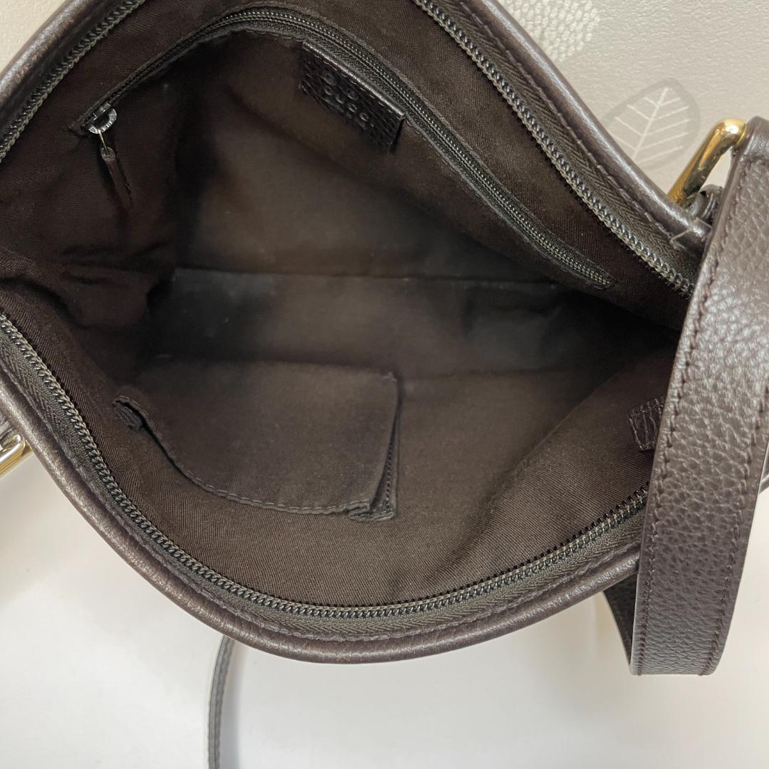 GUCCI グッチ