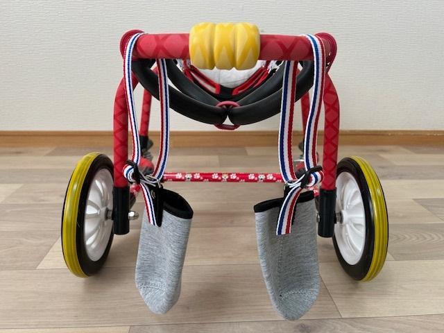 犬用車椅子、柴犬用車椅子4輪車、犬の車椅子