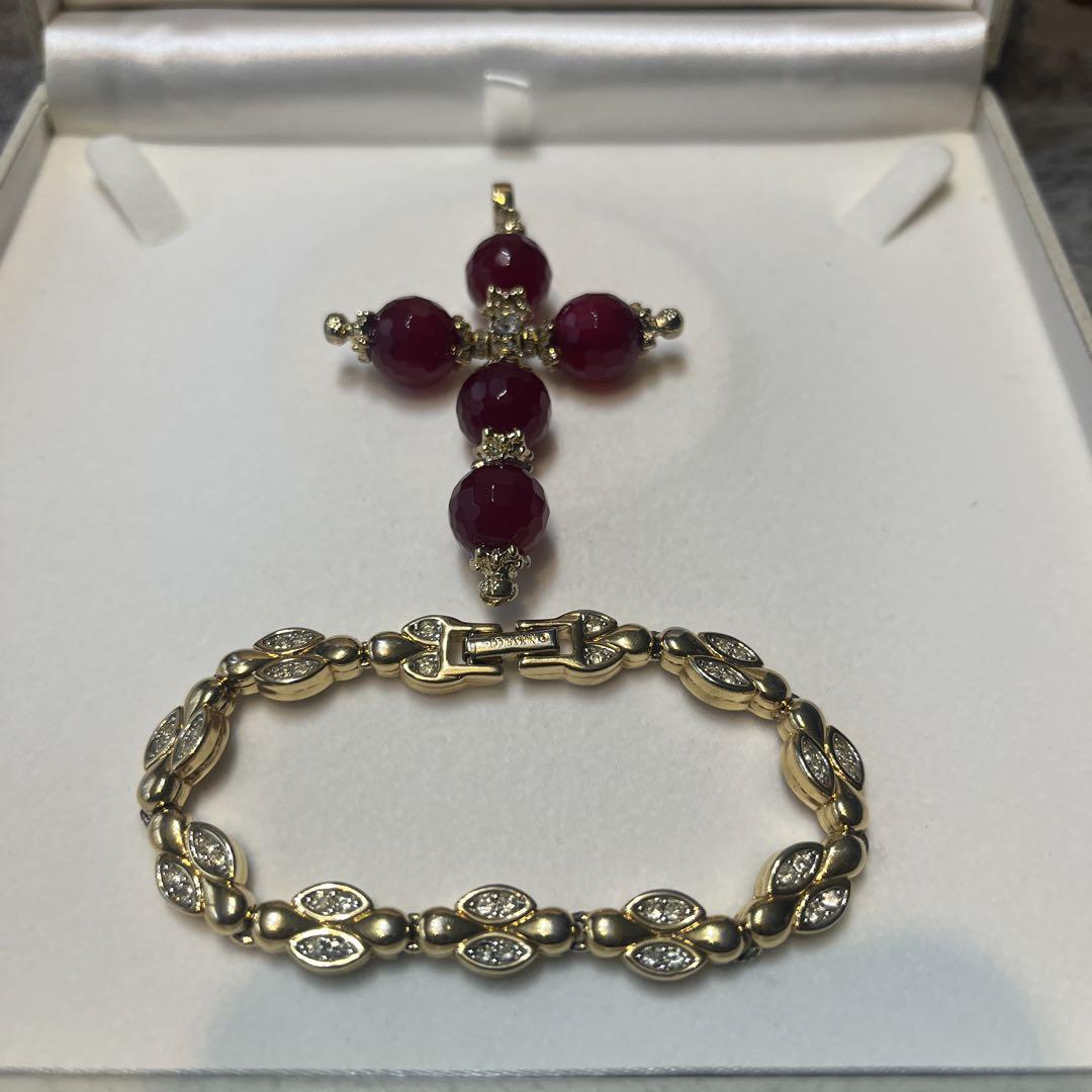 a1282 アクセサリーまとめ売り クロス Nina Ricci