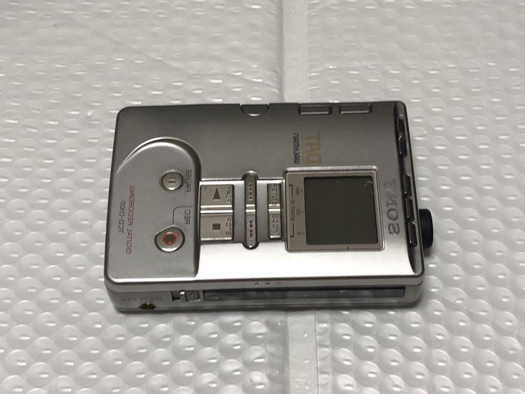 ポータブルプレーヤー SONY DAT Walkman TCD-D100