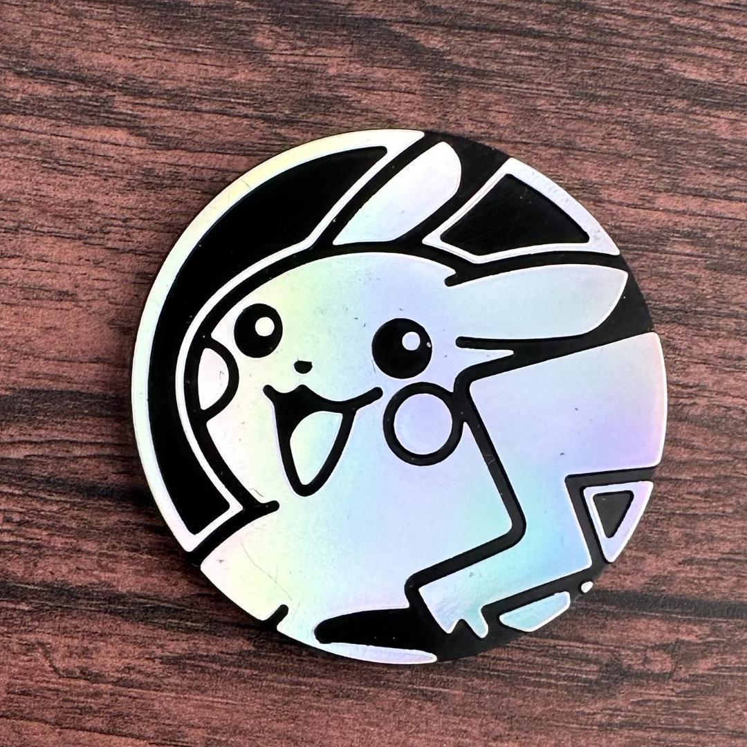 海外公式 !! 】ピカチュウ ポケモン コイン - メルカリ