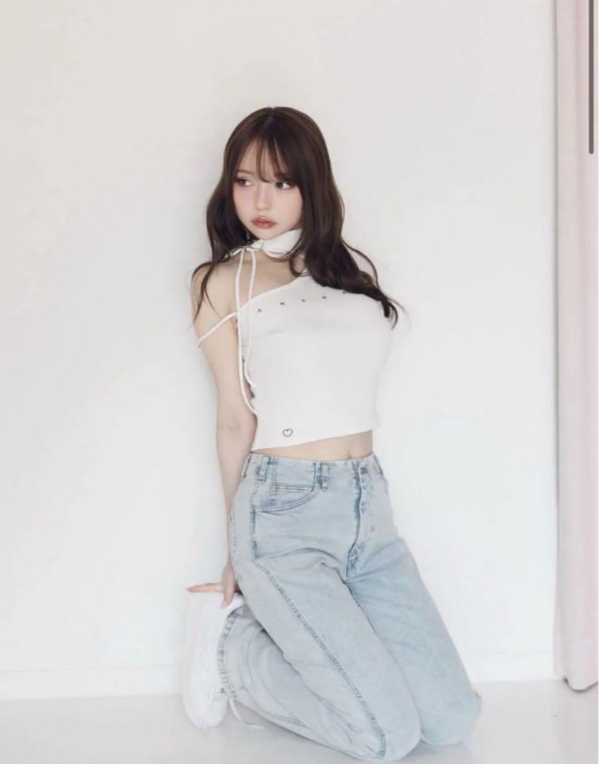 andmary アンドマリー　Claire choker tops