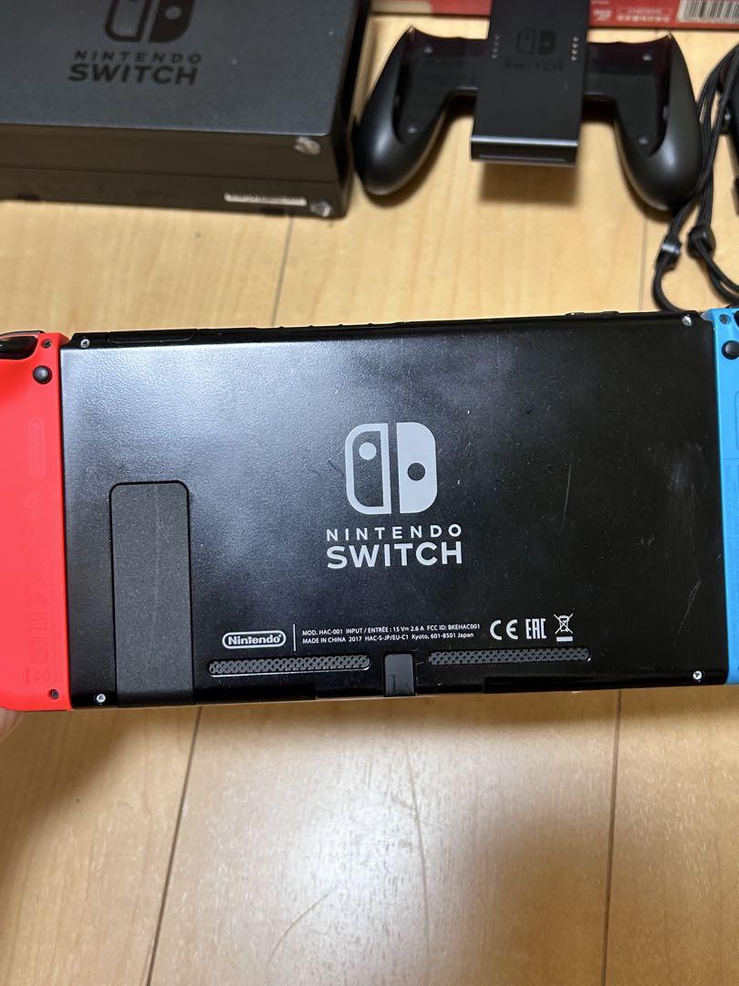 ニンテンドースイッチ　Nintendo Switch 本体　ネオンブルーレッド